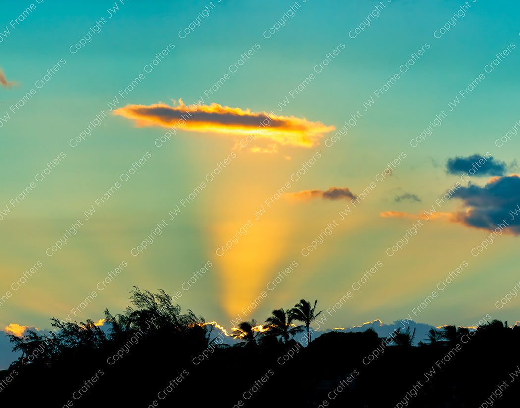 Kaua‘i Sunset Rays — Photographic Print