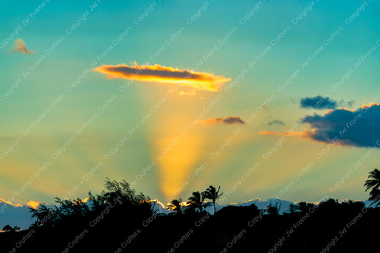 Kaua‘i Sunset Rays — Photographic Print